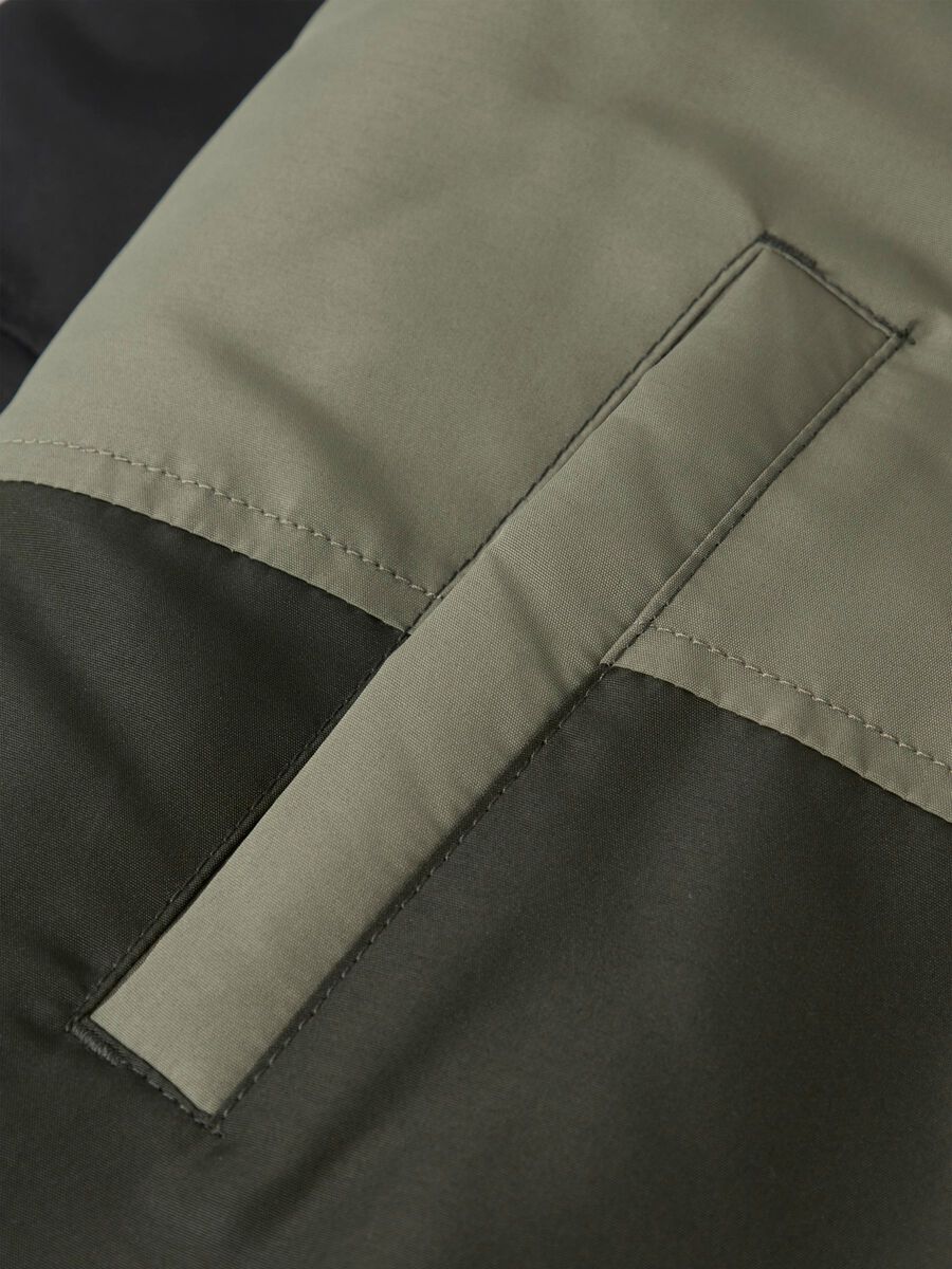 Kids Boys Winterjacke oliv