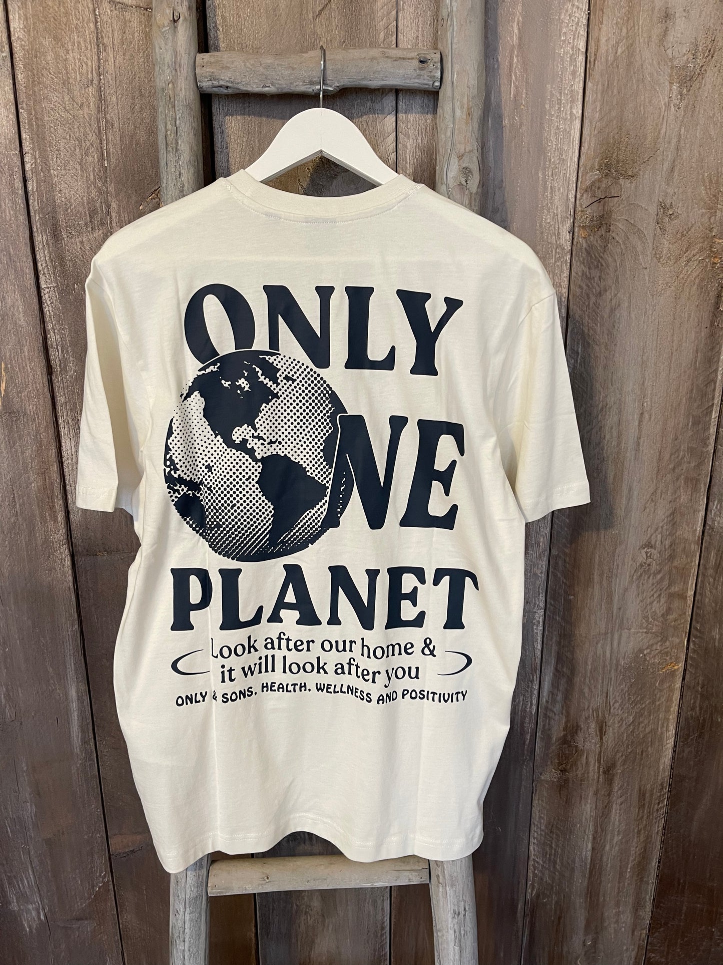 T-Shirt creme World Man