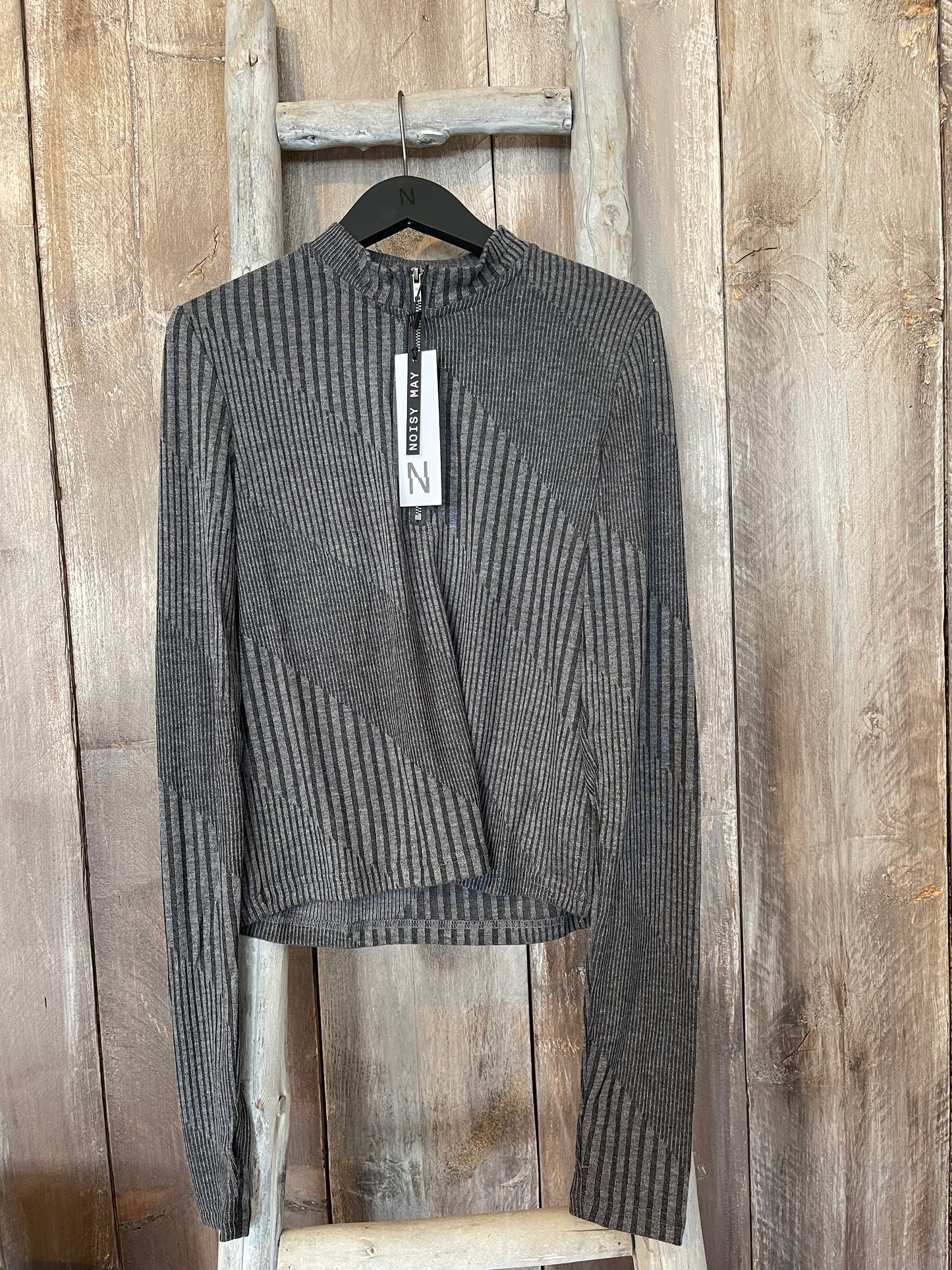 Langarmshirt mit Reißverschluß Woman
