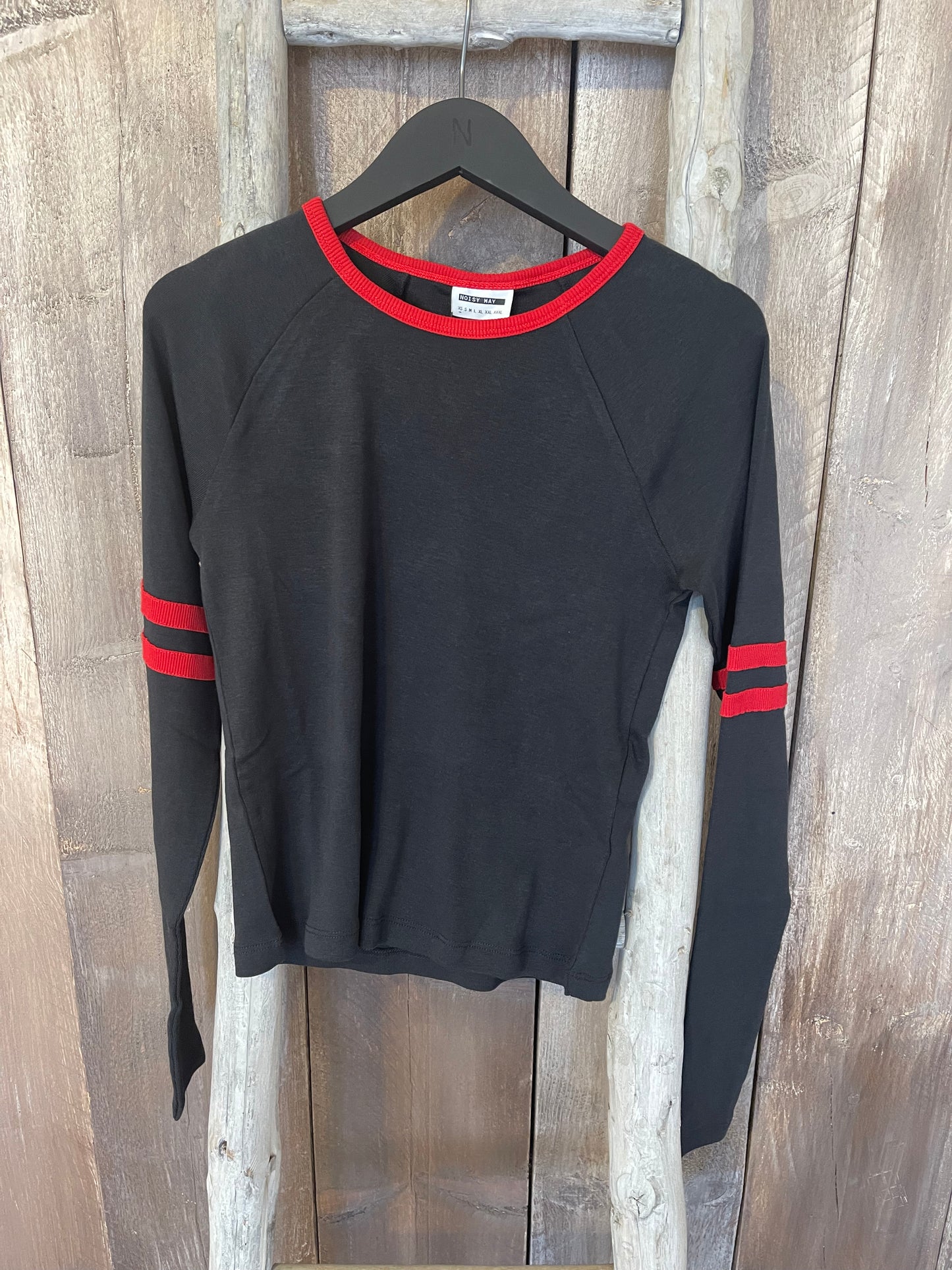 Langarmshirt schwarz-rot